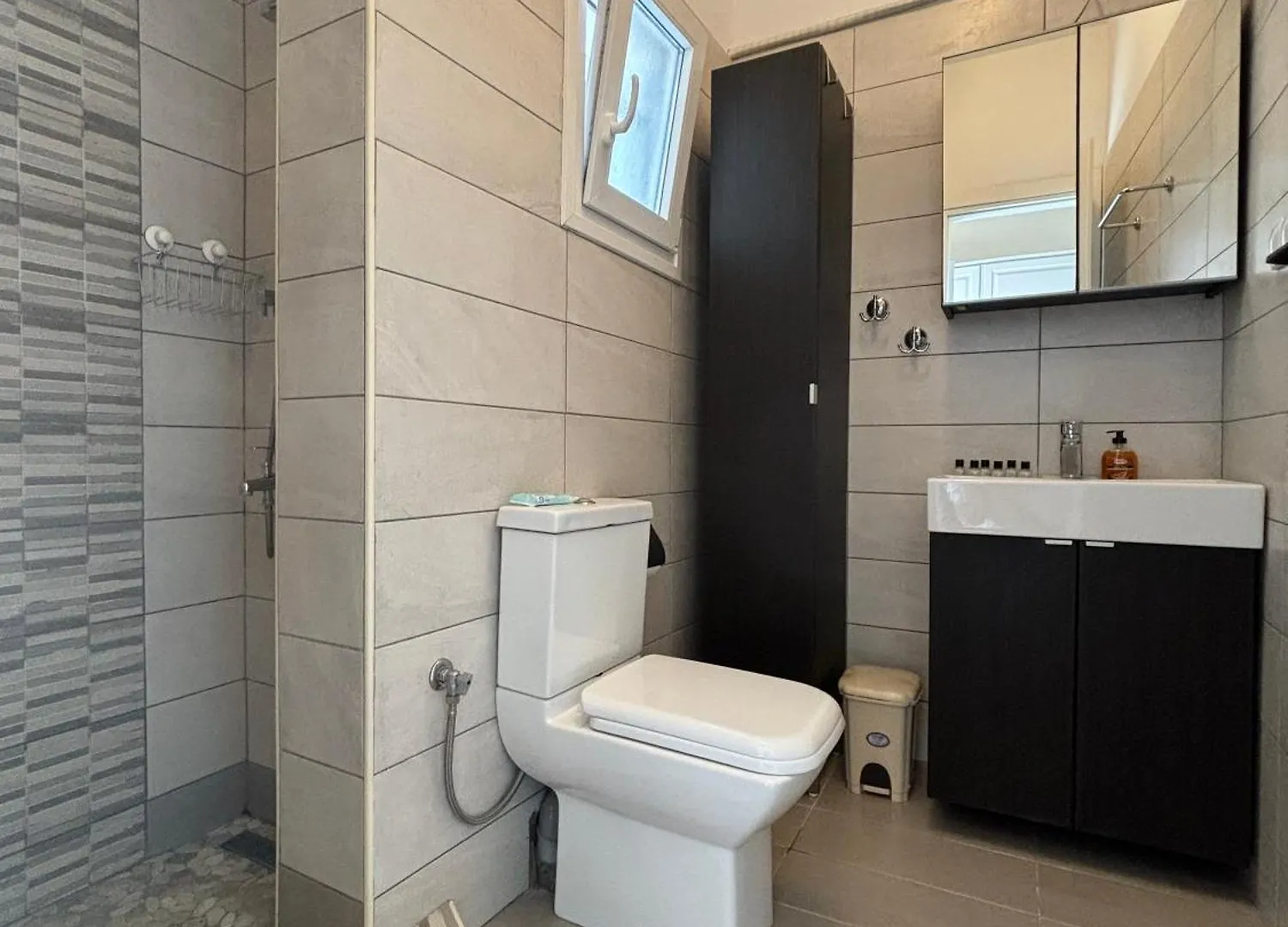 Sea View Maison نيا بوتيدايا شقة